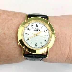 TIMEX INDIGLO Unisex Easy Read Gold Tone Black Leather Vintage Analog Watch
